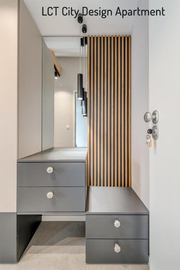 Lct City Design Apartment Split Exterior foto